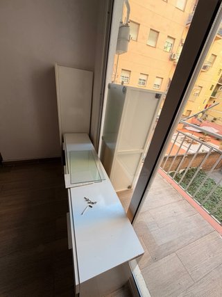 Mueble auxiliar madera y cristal