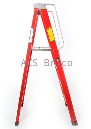 Escalera Fibra Tijera 2x4 - 1,14 Metros - 10400 - Mader