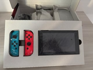 Nintendo Switch HAC-001 Azul/Rojo