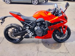 Suzuki GSX 8R ¡Impresionante!