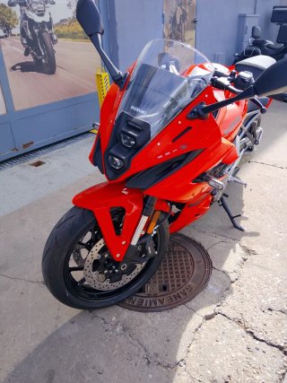 Suzuki GSX 8R ¡Impresionante!