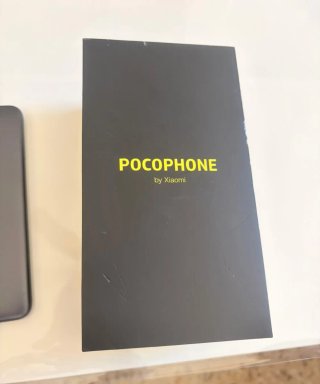 Xiaomi POCO F1 6GB/64GB Smartphone