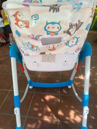 Trona Sun Baby azul con estampado infantil