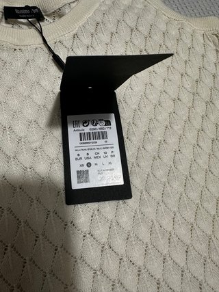 Top Massimo Dutti calado blanco
