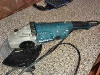 Amoladora Makita