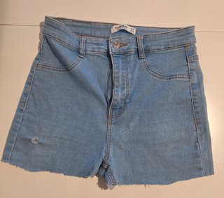 Pantalón cuero Stradivarius T-38 regalo vaquero