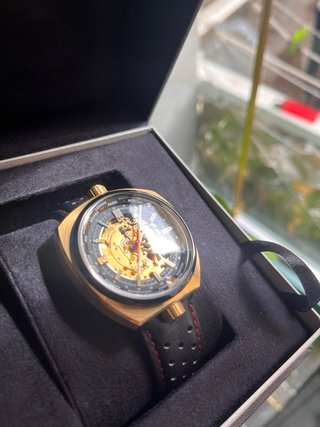 Orologio Richurus automatico scheletrato oro
