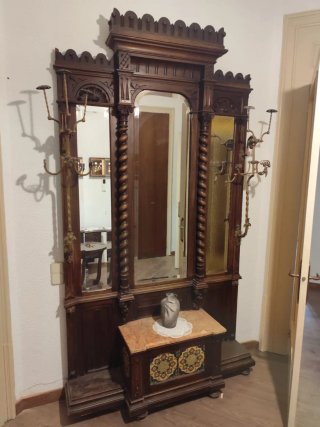 Mueble recibidor madera tallada maciza clásico