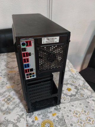 Sharkoon caja pc gaming RGB