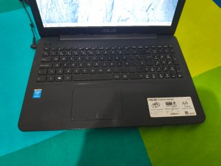 Ordenador portátil Asus X554L Negro