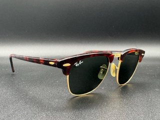 Ray-Ban Clubmaster RB3016 W0366 49-21 Originali