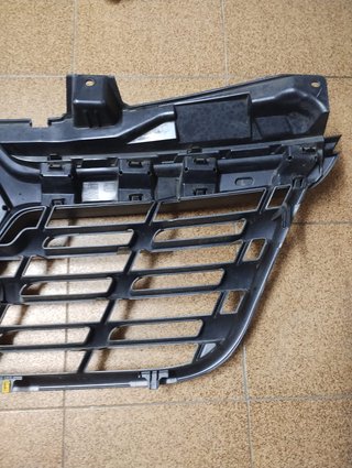 Rejilla Frontal Central Renault Master III