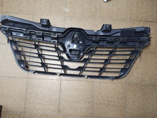 Rejilla Frontal Central Renault Master III