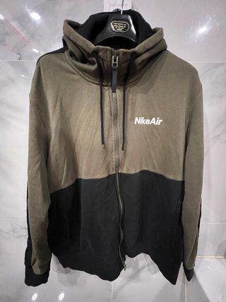 Sudadera Nike Air con capucha