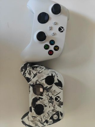 Xbox Series X Robot White + Mando Storm Breaker