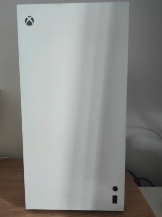 Xbox Series X Robot White + Mando Storm Breaker