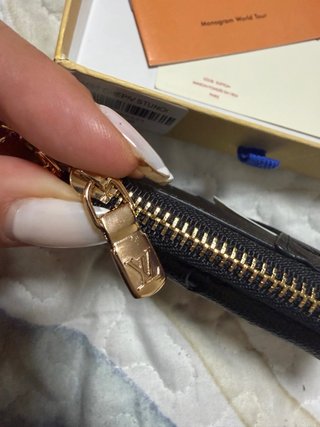 Monedero Louis Vuitton Negro