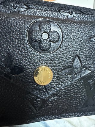 Monedero Louis Vuitton Negro