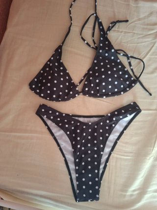 Bikini Negro con Puntos Blancos
