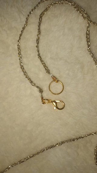Collar con colgantes de Buda y hojas