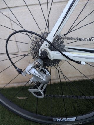 Bicicleta Carretera Giant Defy Blanca