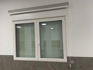 Ventana PVC Deceuninck 180x155 NUEVA + persiana el
