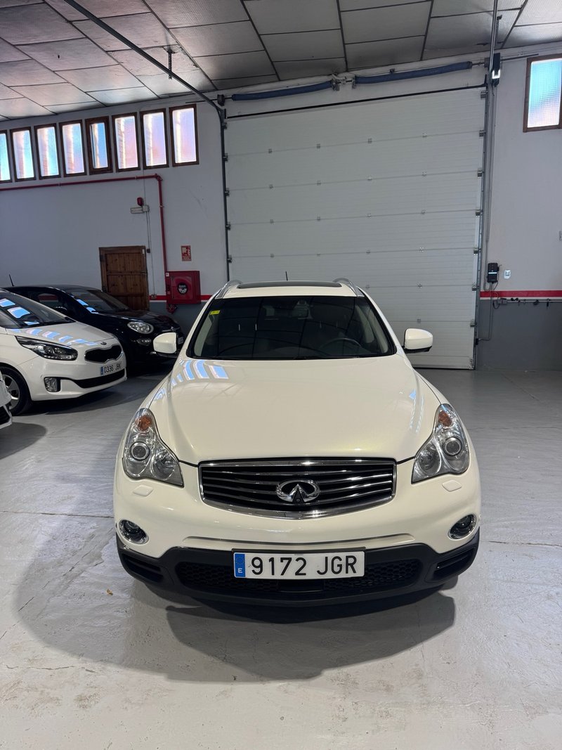 Infiniti QX50 3.0d GT Premium 2016, foto 1