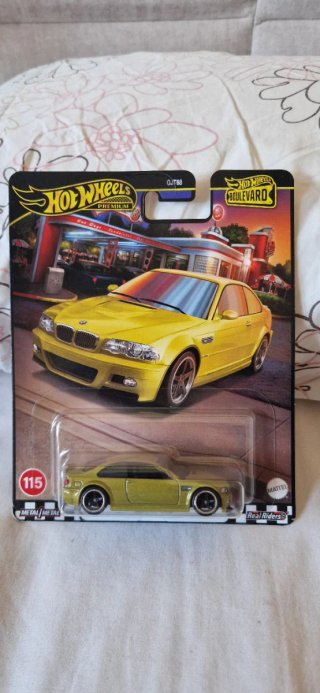 Hot Wheels Boulevard BMW M3 E46 1:64