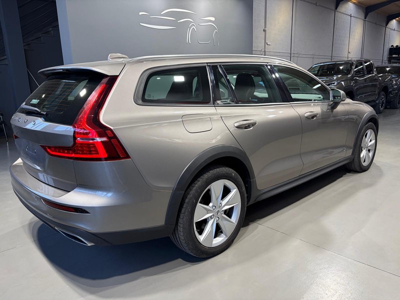 Volvo S60 2019, foto 3