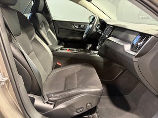 VOLVO V60 CROSS COUNTRY AWD