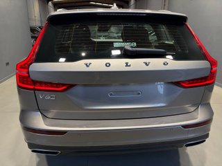 VOLVO V60 CROSS COUNTRY AWD