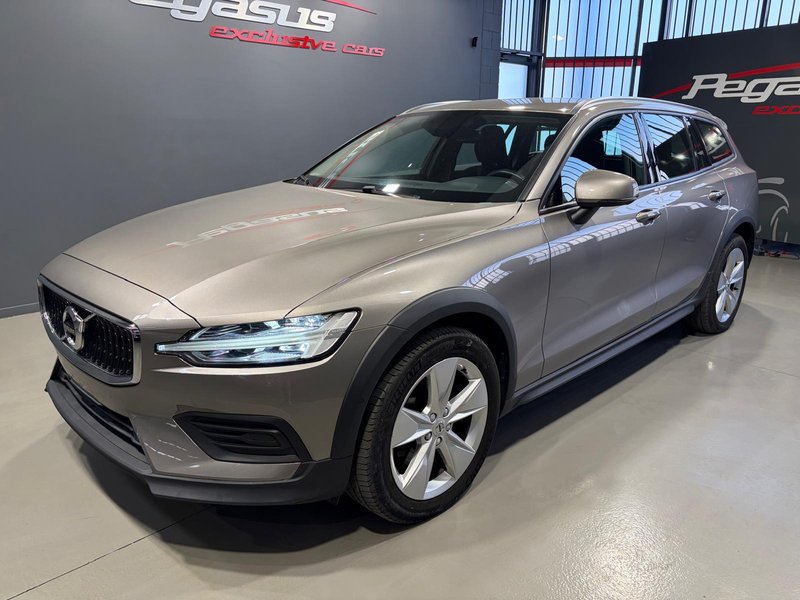 Volvo S60 2019, foto 27