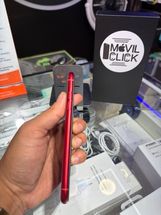 iPhone XR 64GB Rojo