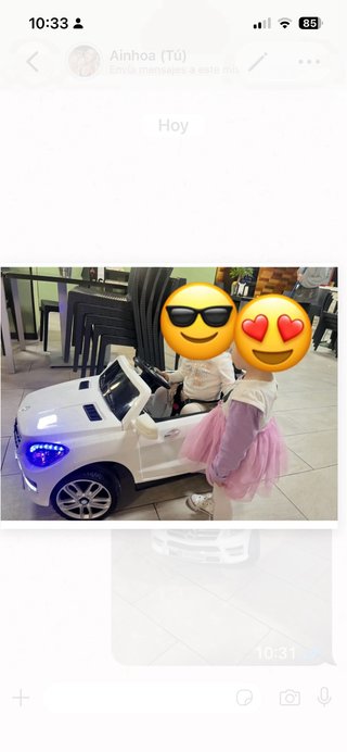Coche eléctrico infantil a batería Mercedes