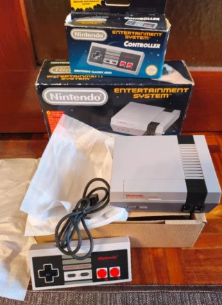 Nintendo NES Classic Mini + Mando Extra