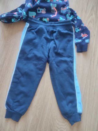 Conjunto Sudadera y Pantalón Infantil