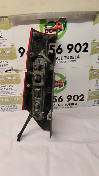Piloto trasero derecho Renault Kangoo 2012