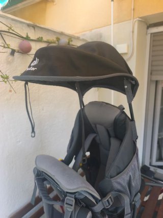 Mochila Portabebés Deuter Trekking