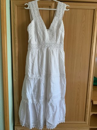Vestido blanco largo de encaje