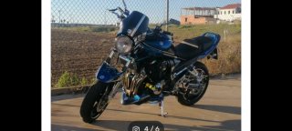 Suzuki Bandit 650 Naked Azul