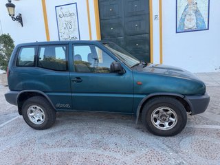 Nissan Terrano II 1997