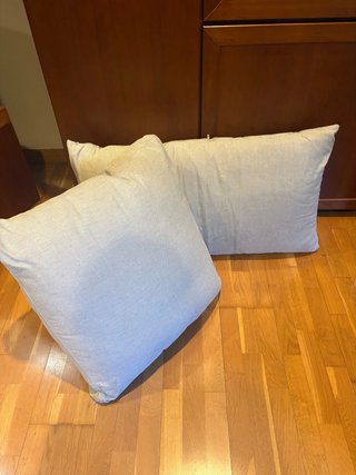 Cojín respaldo sofá gris