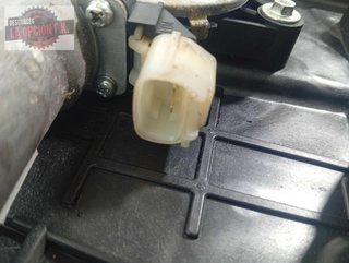 ELEVALUNAS TRASERO DERECHO Kia Carens (RP)(2013->)