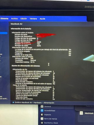 MacBook Air M2 - 8GB RAM/256 GB SSD