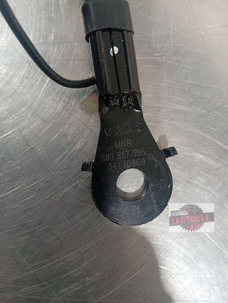 ENGANCHE CINTURON DELANTERO IZQUIERDO Audi A4 Berlina (8W2)(08.2015->)