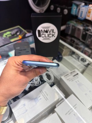 iPhone XR 128GB Azul