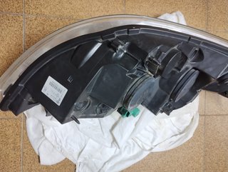 Faro Izquierdo RENAULT MASTER III