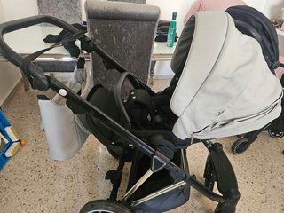 Carro de bebé Teral gris con capota
