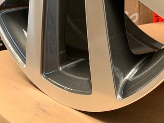 4 llantas 7.5x17 TOYOTA 6x139.6 BUJE 106.1