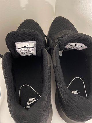 Zapatillas de deporte Nike Tanjun Negras